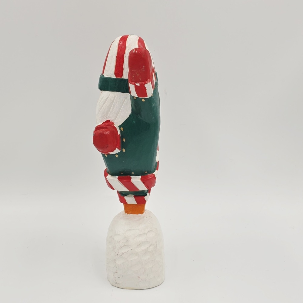 Vintage Hand-carved Jolly Santa On A Platform Snowball Happy Red White Green 10" - Picture 4 of 9